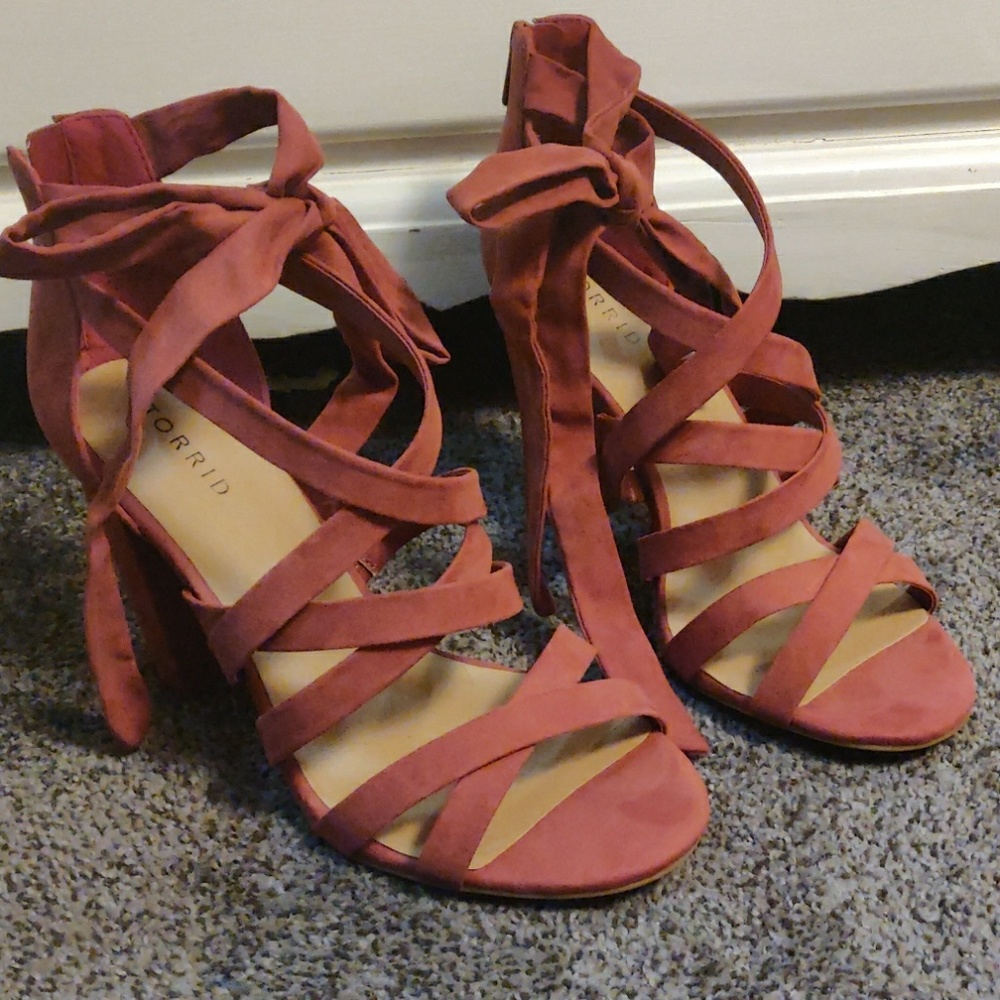 Torrid coral shoes